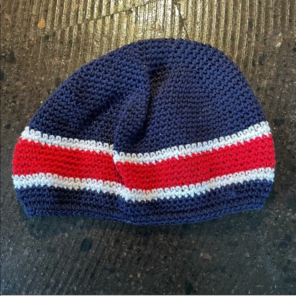 Vintage Knitted Beanie - Picture 1 of 1